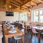 מלון Alpenhotel Dahoam