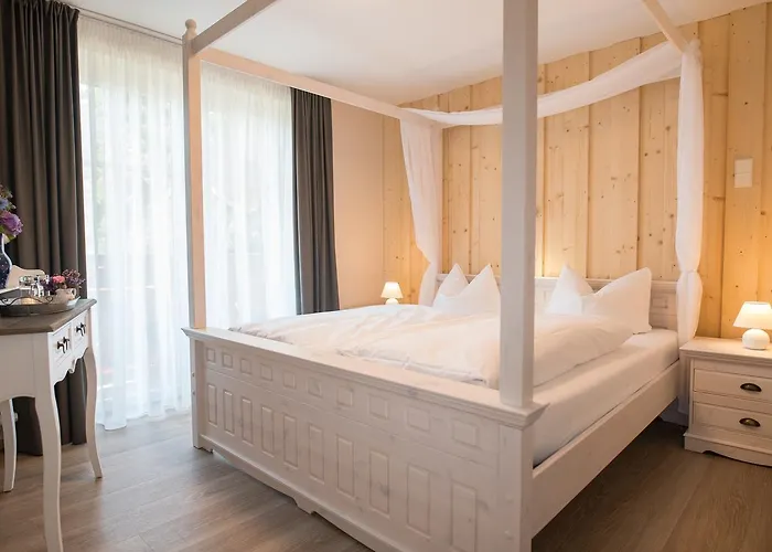 Alpenhotel Dahoam * Schleching